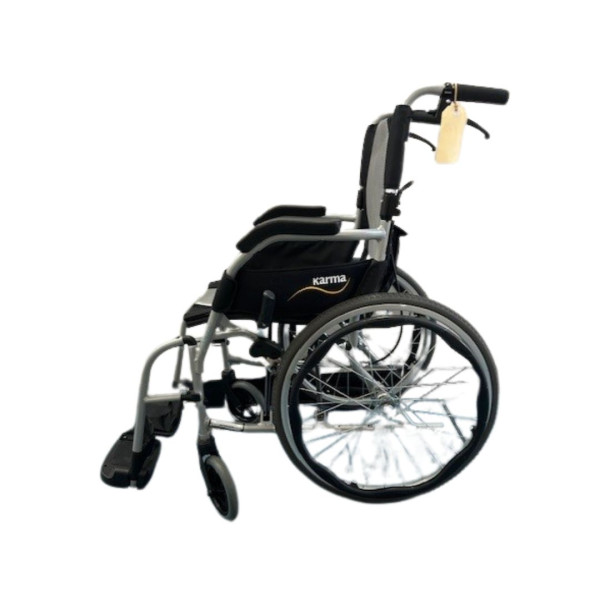 Manual wheelchair - Karma Self Propelled Light Weight EQ6881